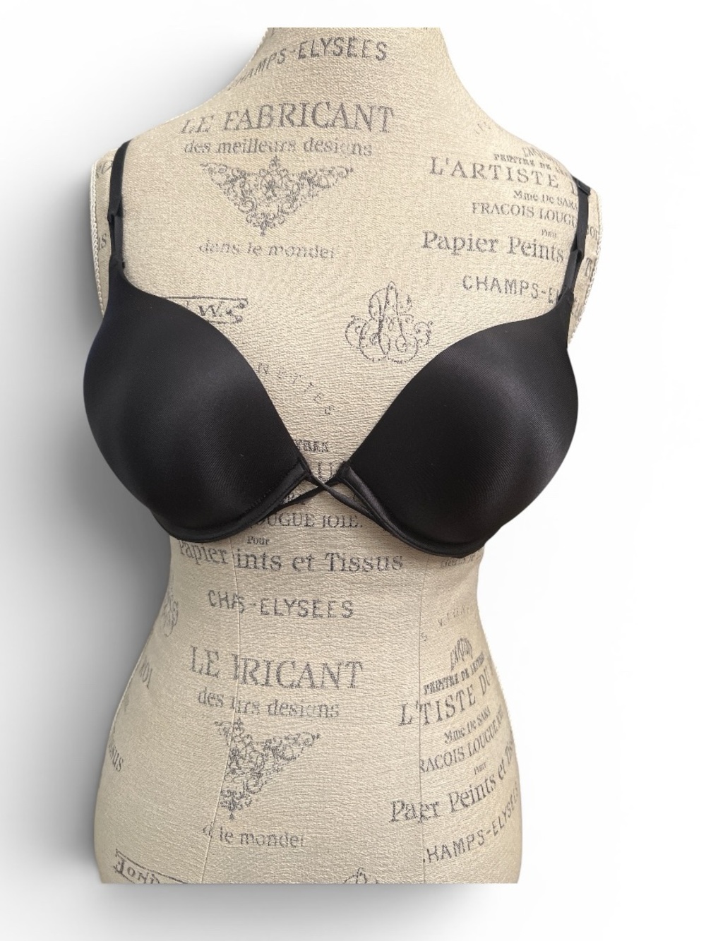 Victoria’s Secret Black Push-Up Plunge Bra Size 32D